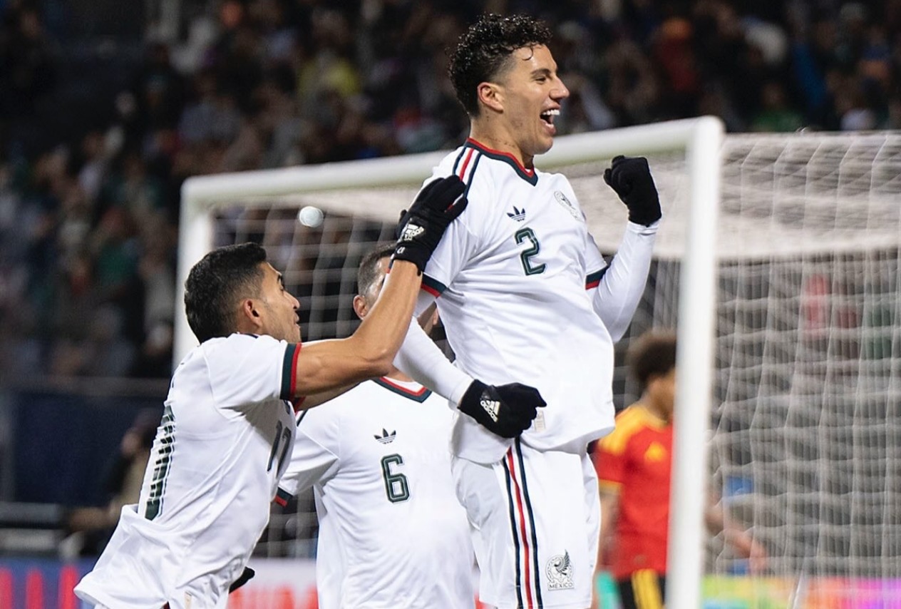 c58251fd-1f2d-4e66-b8d0-8a1b404e16f1