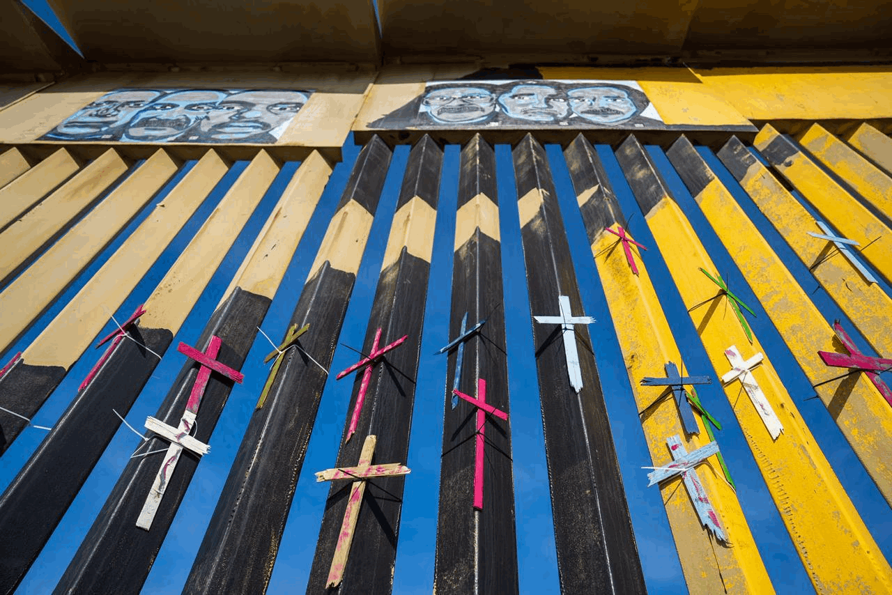 c6f8ff7c-4dad-439b-bc68-cf56b0e24c59