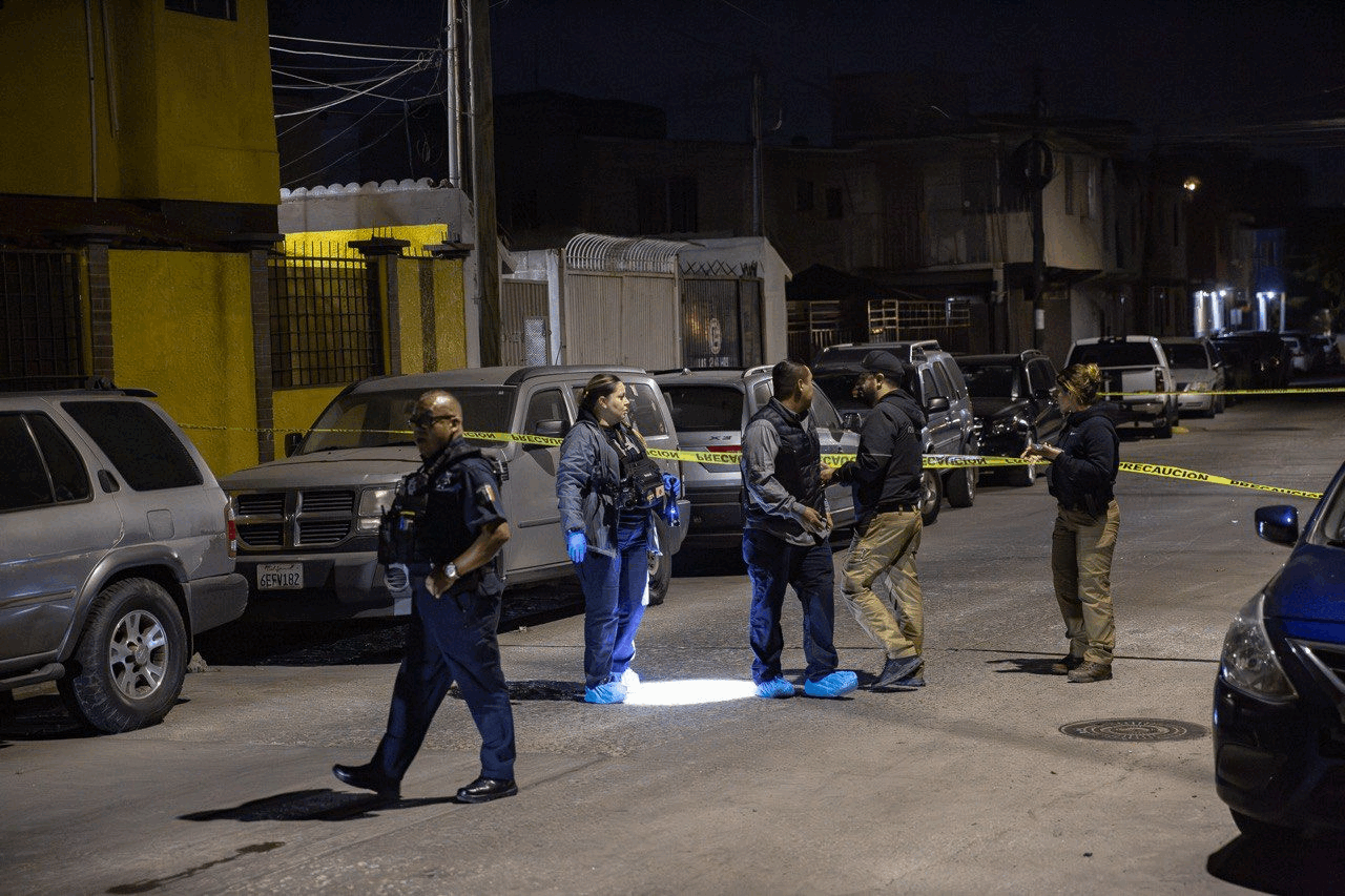 cb4d20a8-5c8c-4d34-bc43-3d8b220ae458