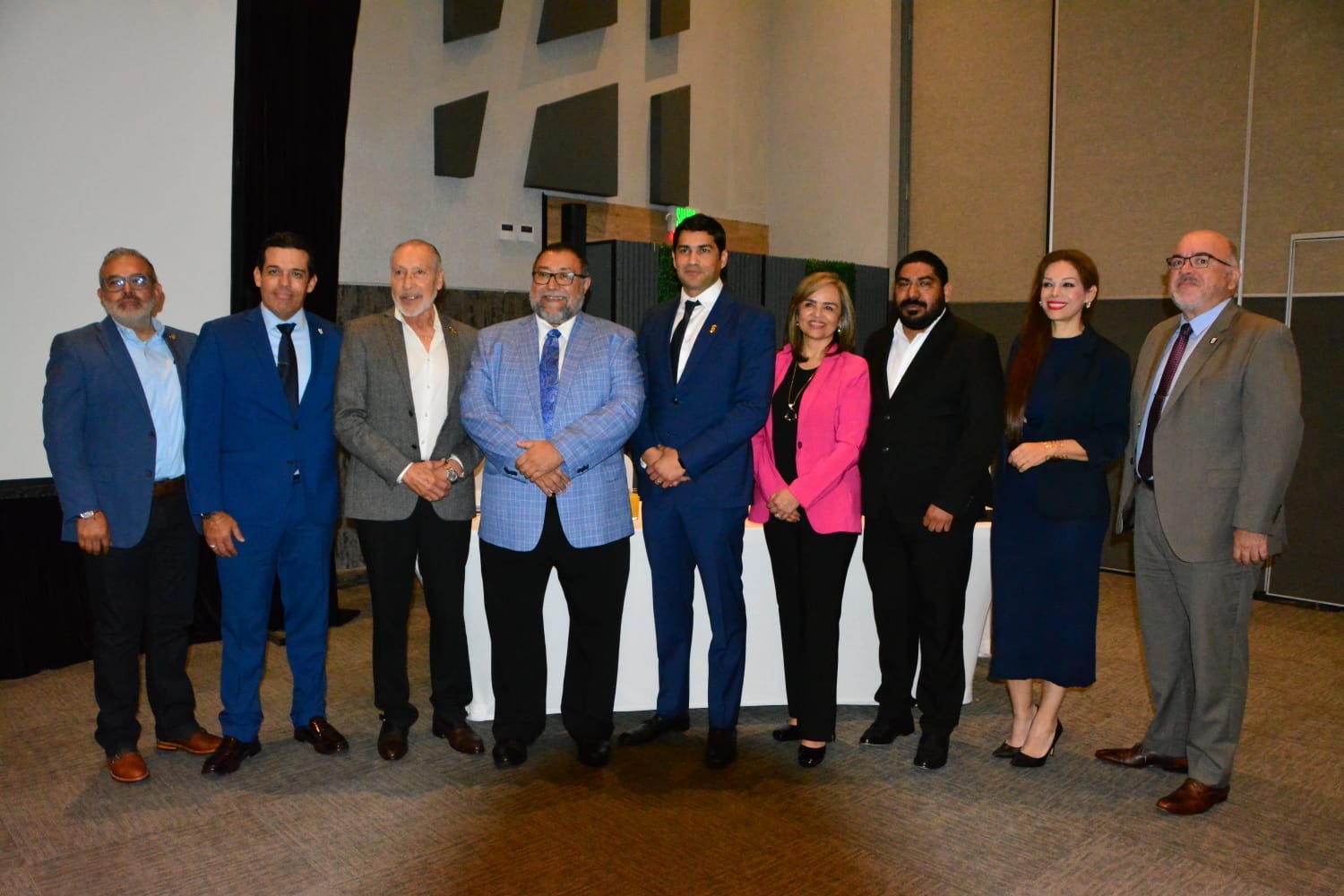 d56c61b2-67d2-477b-9ce1-2c52ee3b396e