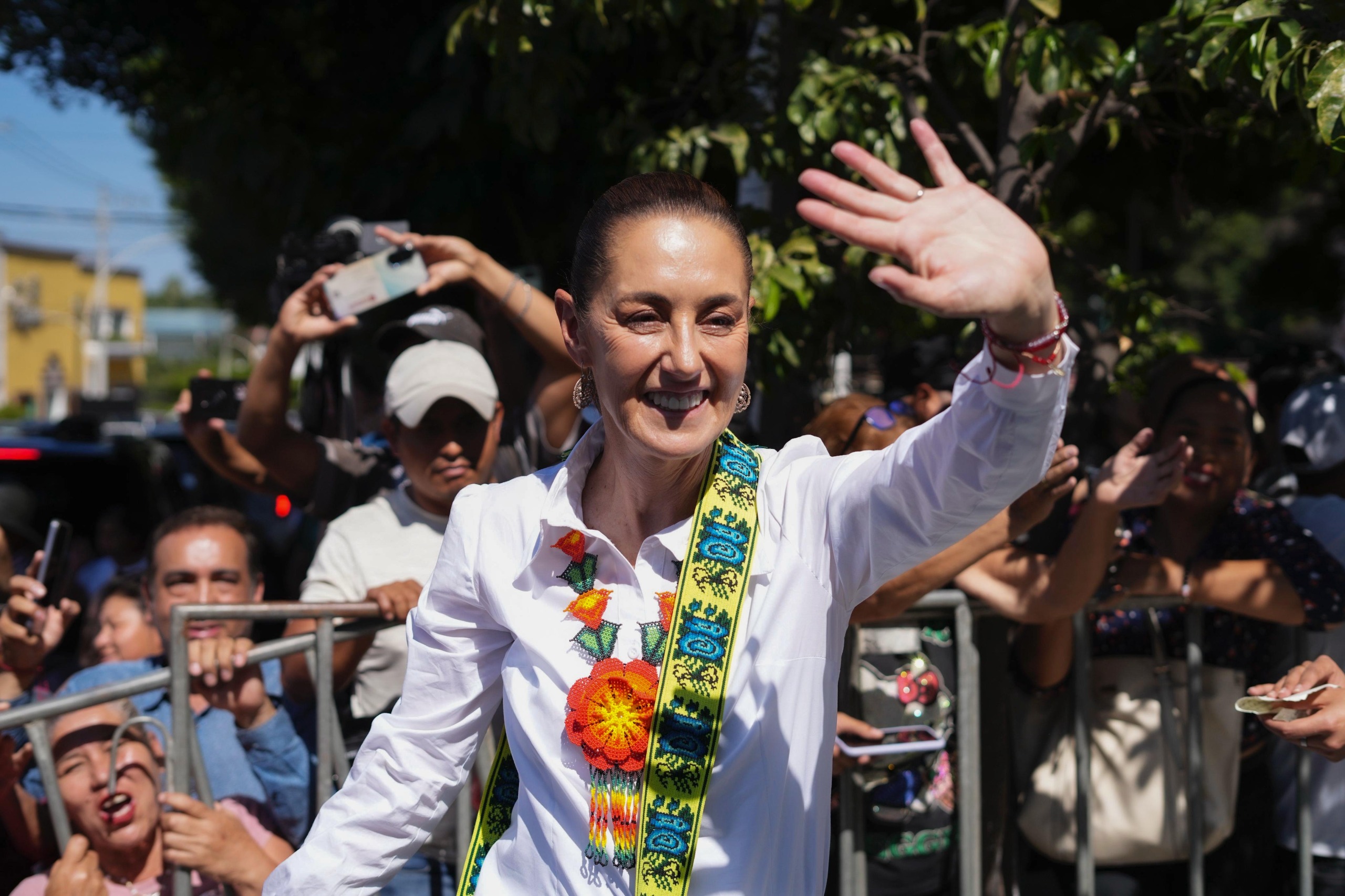 d893ad22-890b-4f94-a81d-14ba6f5f504a