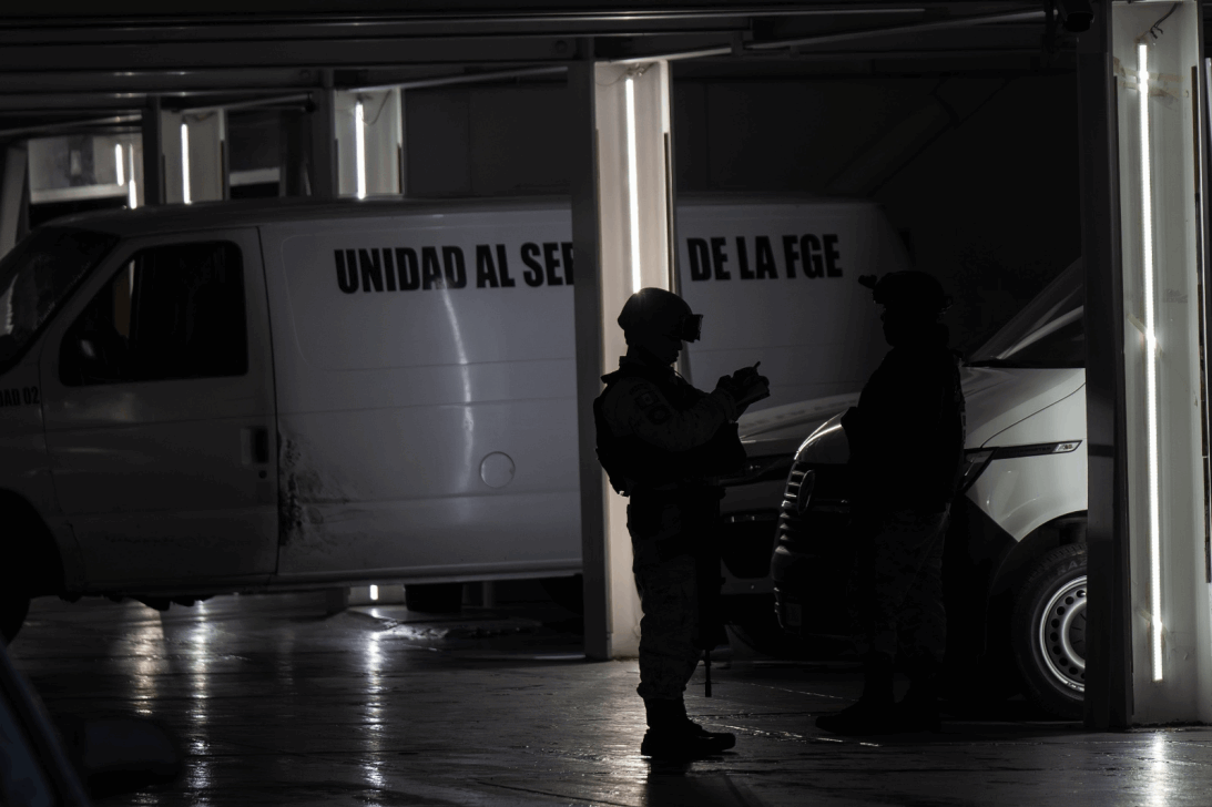 Hombre es asesinado al interior de un estacionamiento en... - El Mexicano