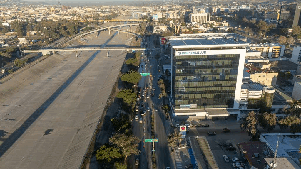 e06773df-4a52-47dc-9364-ca31c71ef6a5