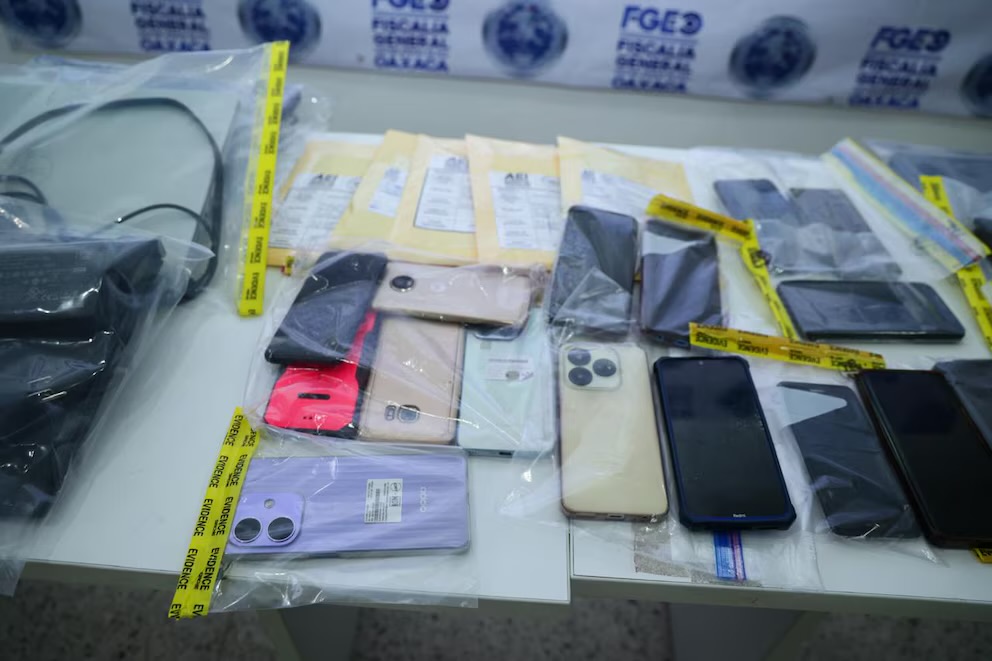 e1527b0d-dee2-483e-9a03-ded3f8834c79