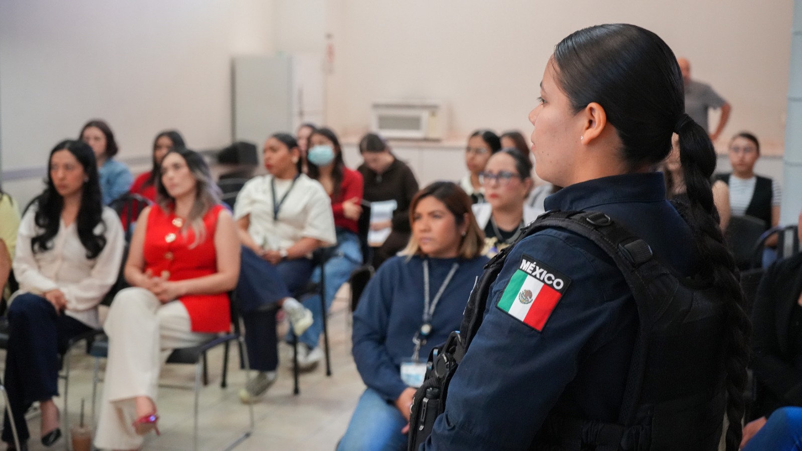 e64d8094-b3b6-4cfd-aec7-304f223b35fc