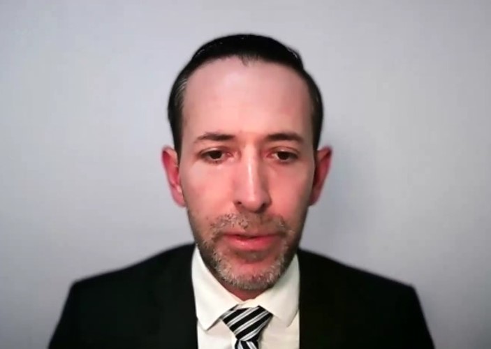 e9972992-84f0-49c0-84ba-d5bad5c17309