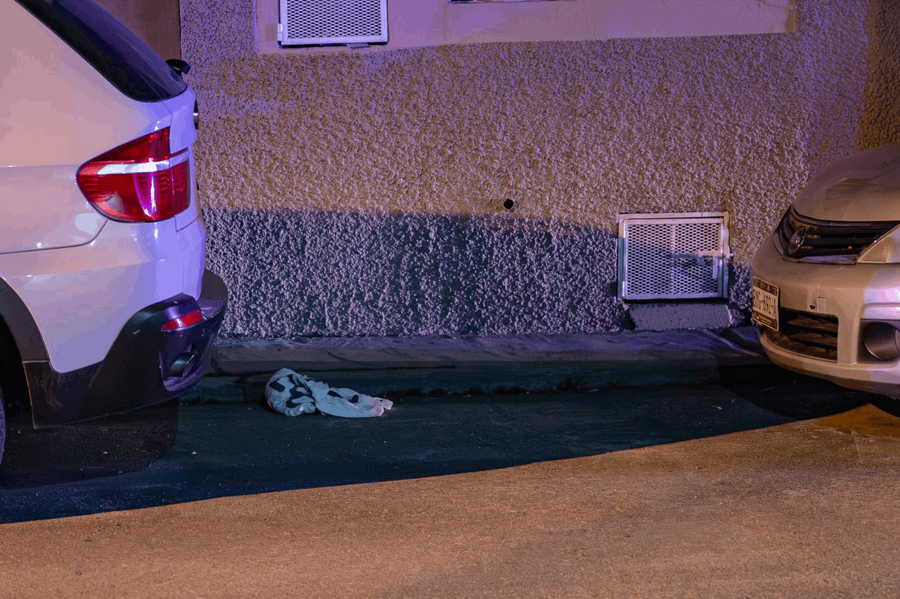 eead734b-fd69-47b6-9e90-1b593dca5f39