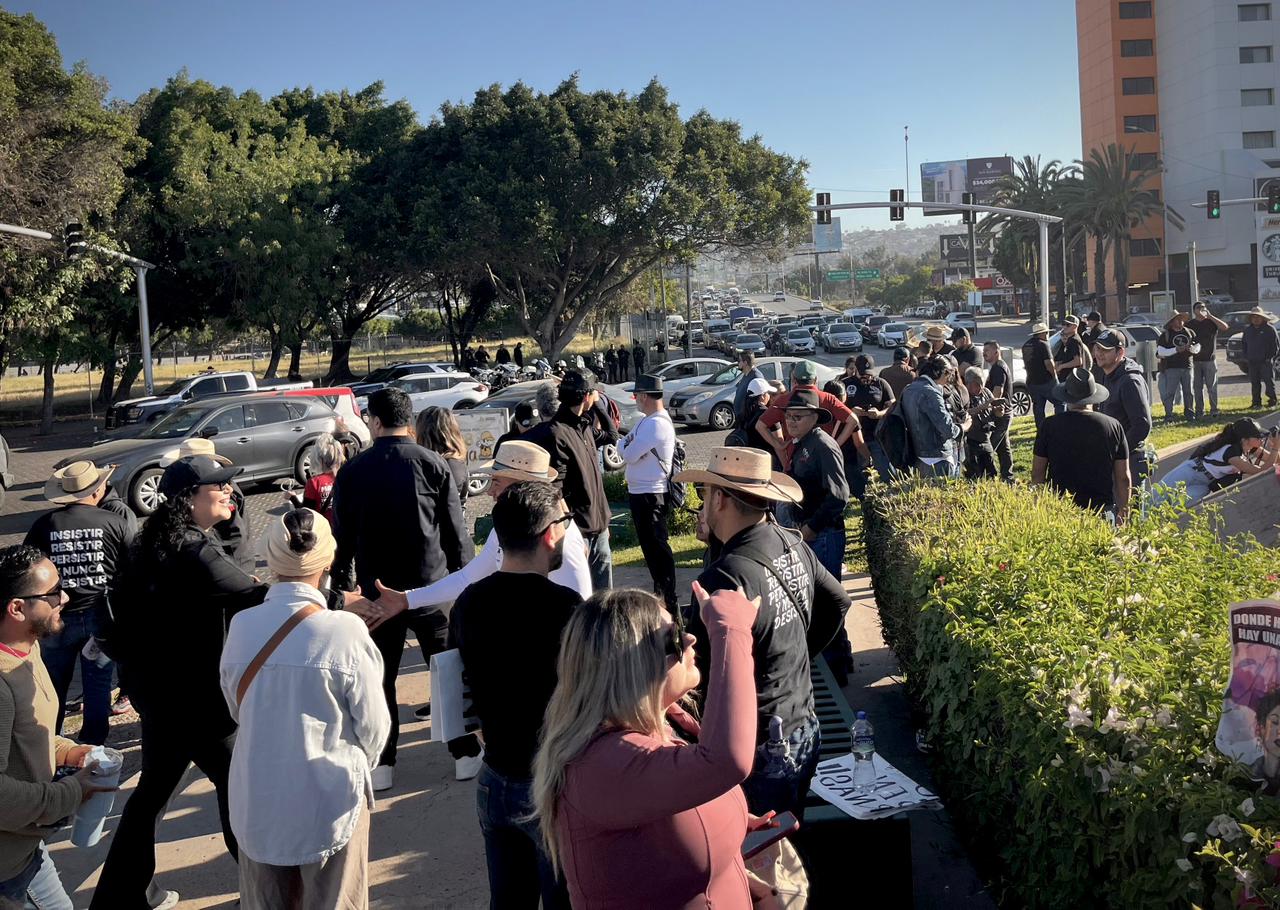 f069bba6-0828-4050-9c24-a2977e385a0b