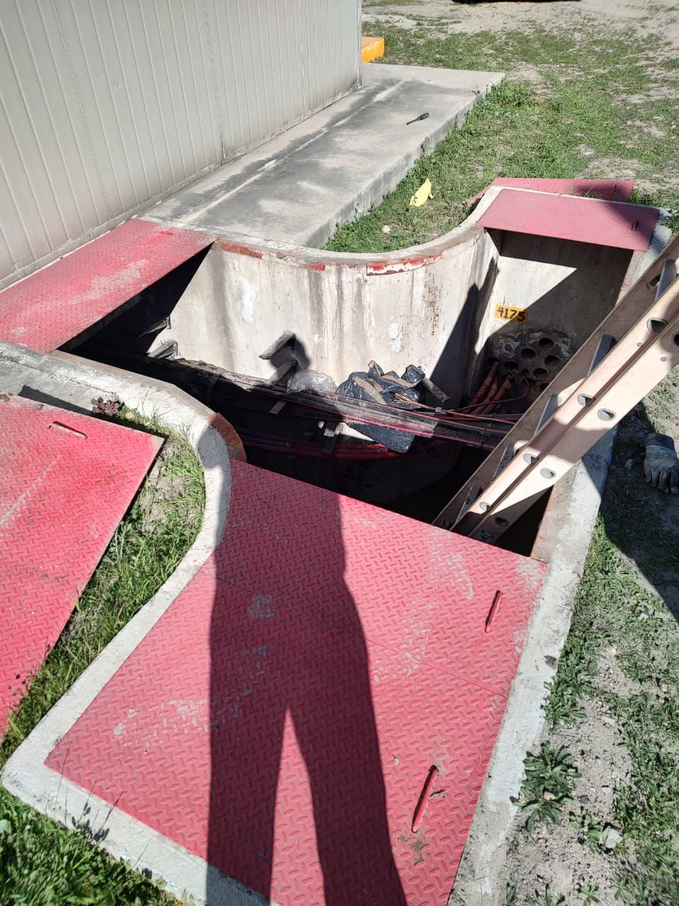 f277a1b2-2437-4f61-8c80-04357e5128a8