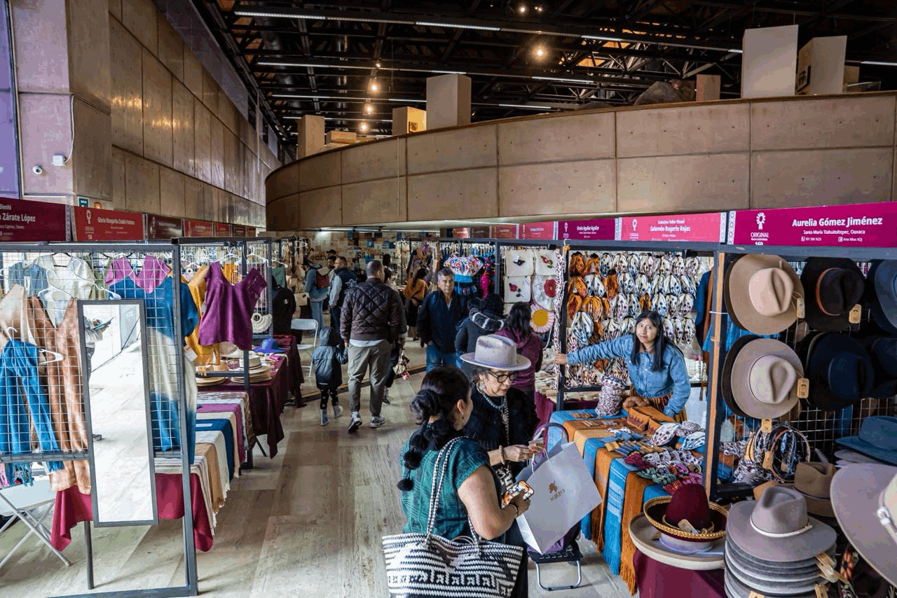 f679986c-c56d-40c8-b170-941d8177cf9b