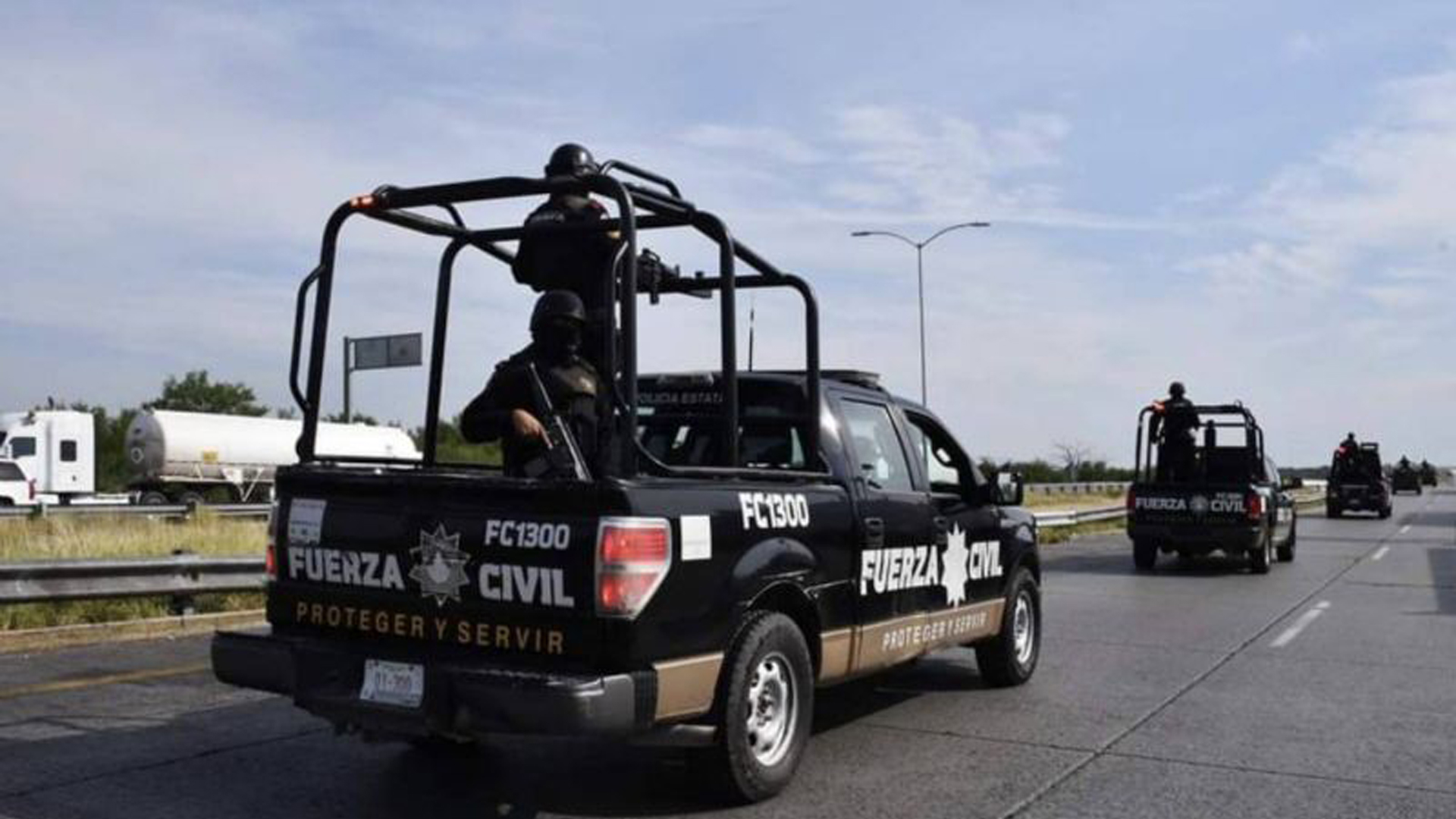EMX-Policía estatal balea "por accidente" a tres migrantes en Nuevo León