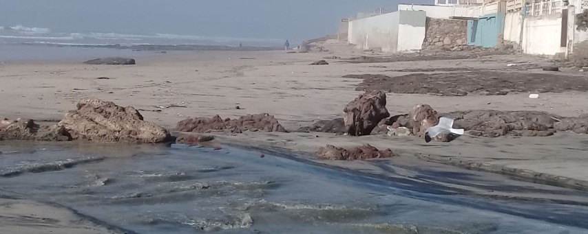 EMX-Cierran por emergencia tramo de playa norte en Rosarito.