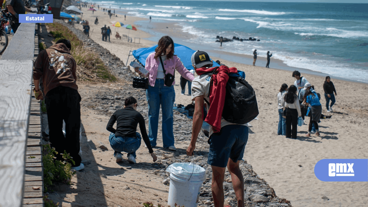 EMX-Voluntarios se unen para salvar playas de Baja California 