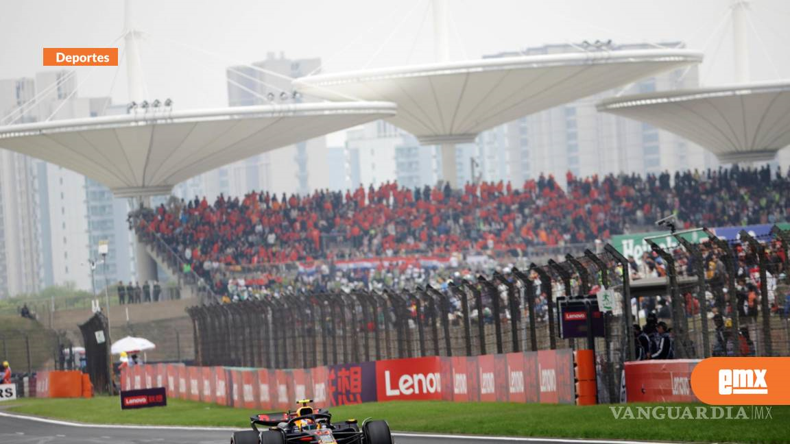 EMX-'Checo’-Pérez-llega-en-tercero-y-primer-podio-de-Verstappen-en-Shanghái