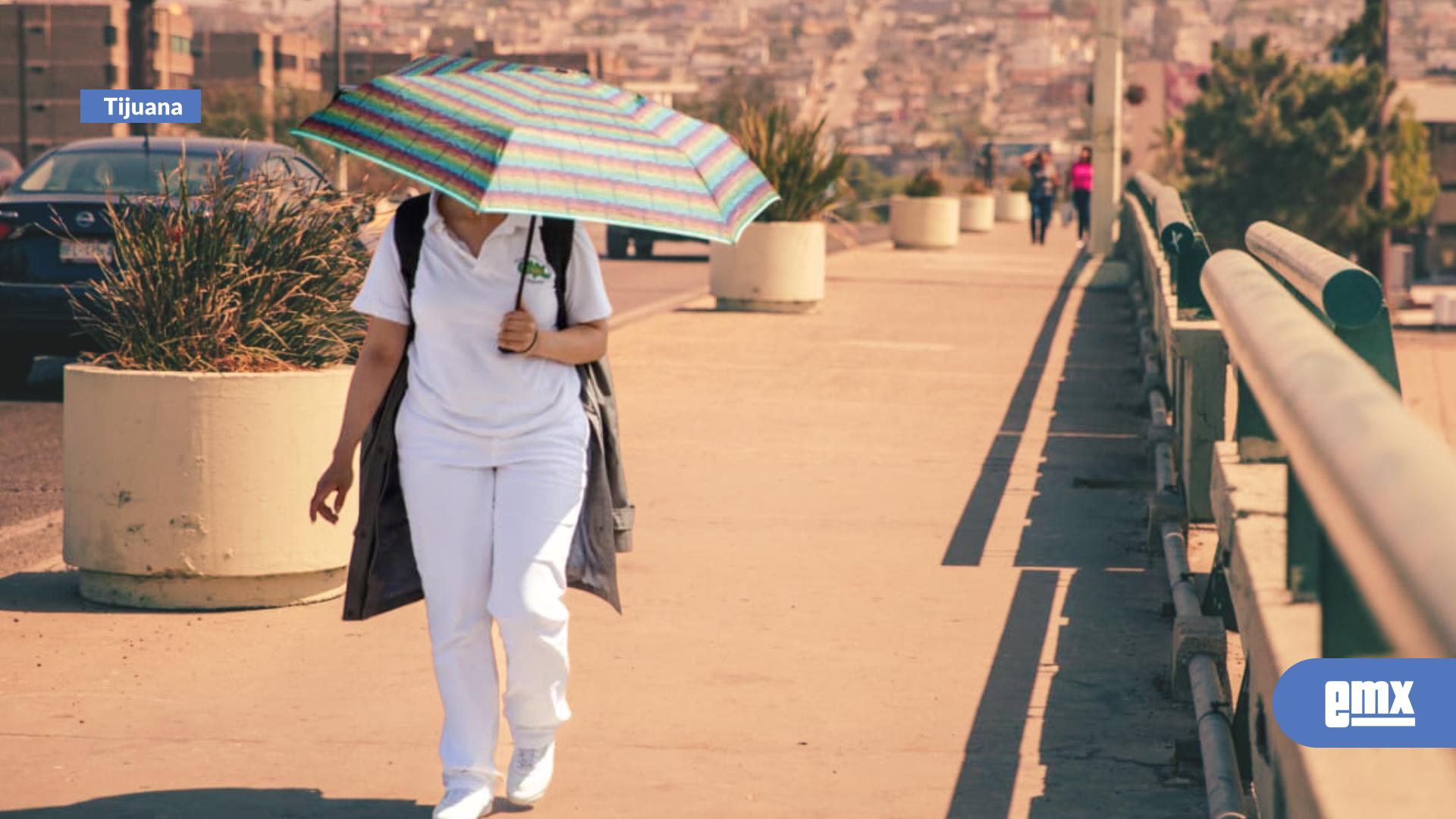 EMX-Altas-temperaturas-obligan-a-tijuanenses-a-refugiarse-en-la-sombra
