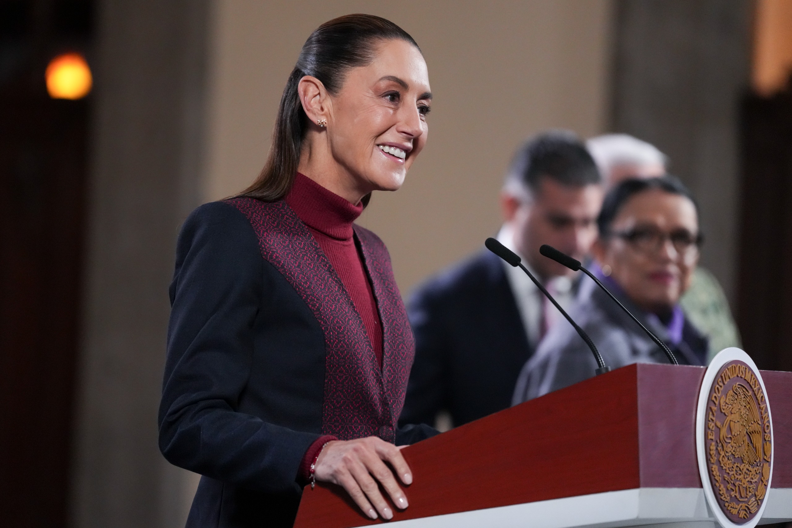 015fe6f3-bd6f-4b1d-b85e-e0abe000d891