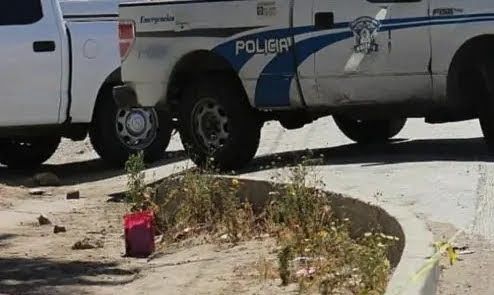 EMX-Dejan cubeta con restos humanos en 20 Batallón de Infantería