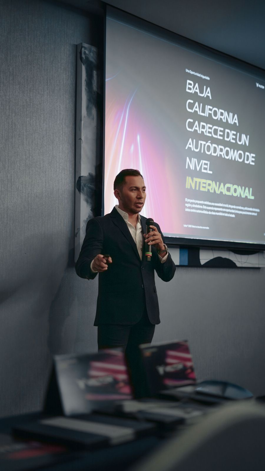 52cba505-db4b-497b-b566-9dd4c0ffe0c6