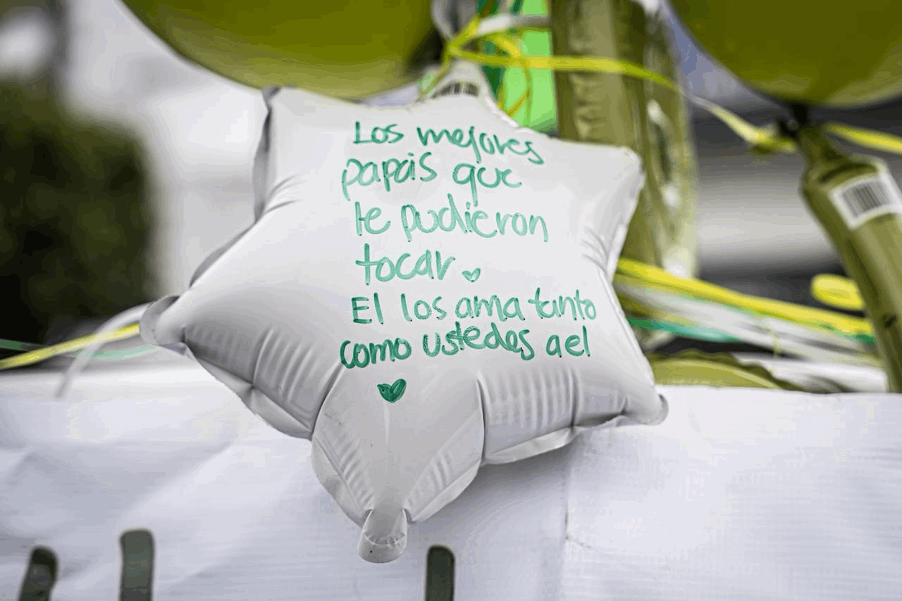 12933f03-6388-4ff7-b8c1-0f40c9a57025