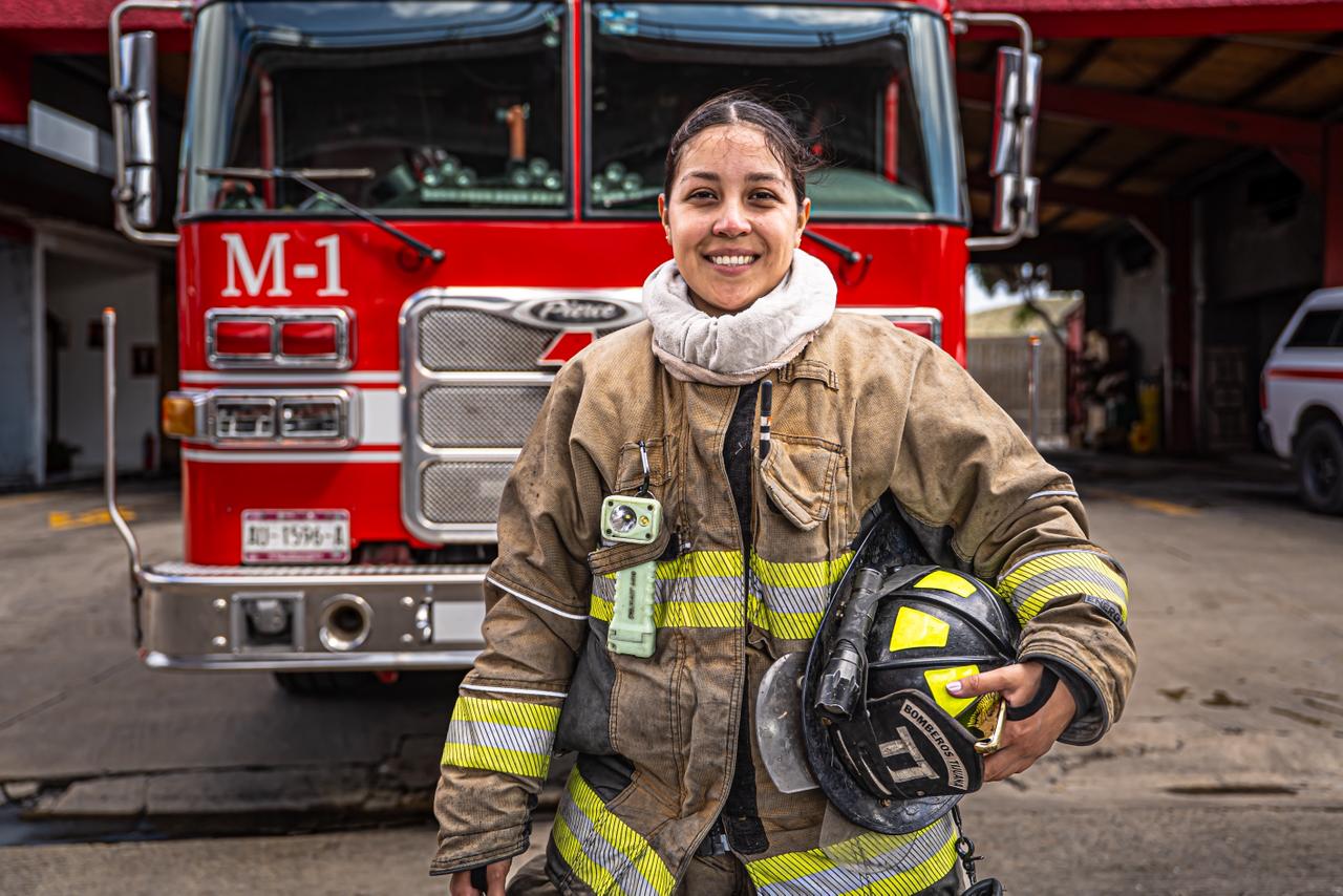 c2e7b0b9-30a0-43c0-bc94-32f276ec0c3d