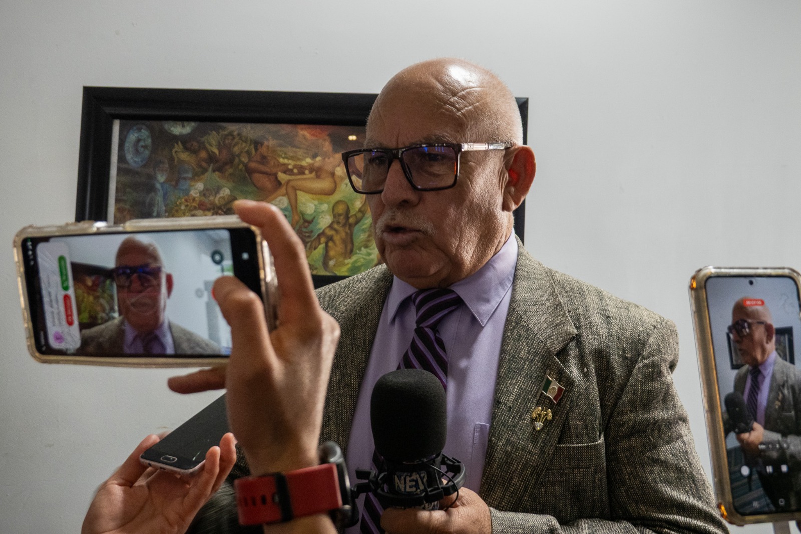 28d6fec8-e2c4-463e-85c7-cfe7bba14594