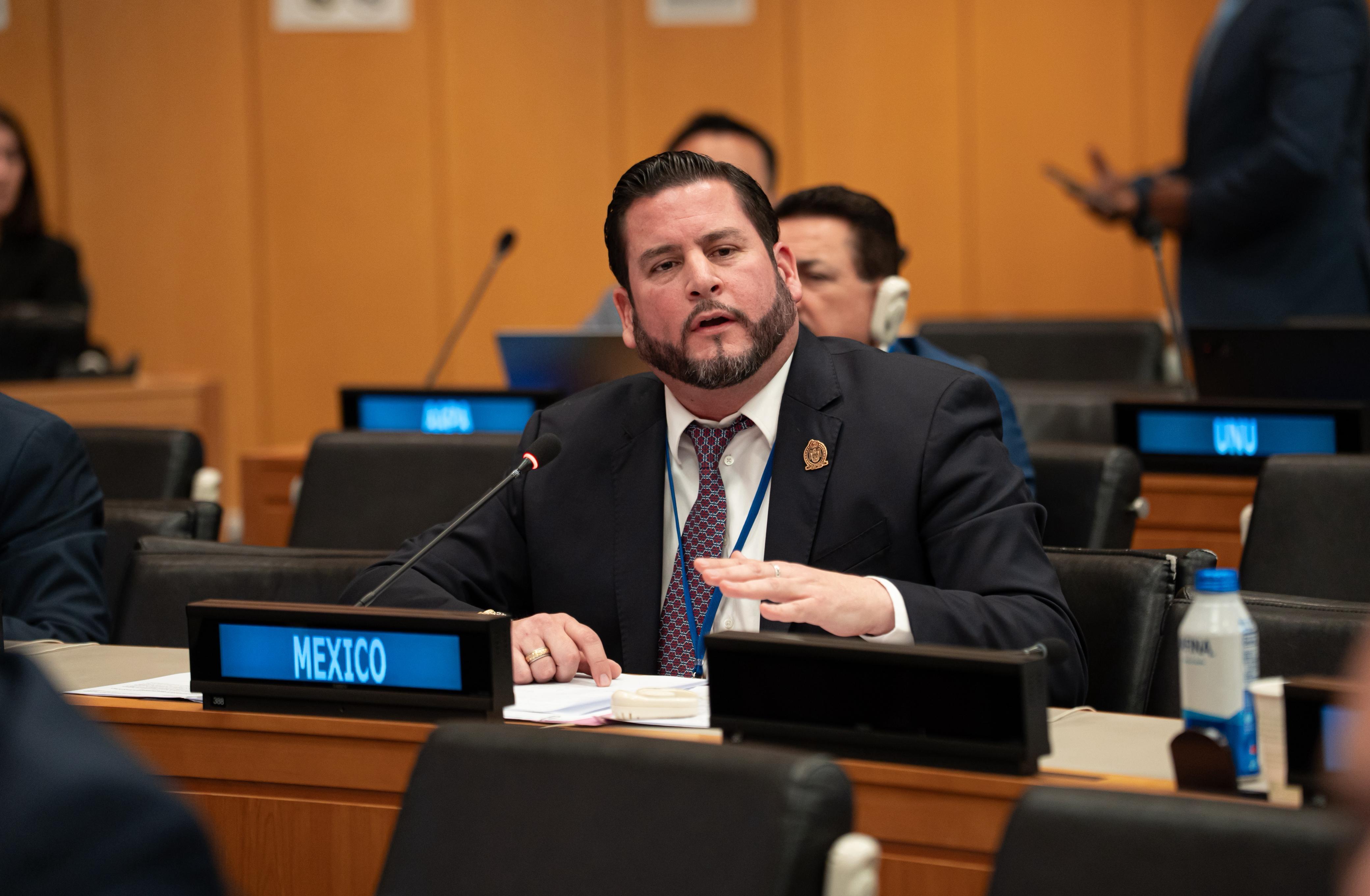 a807f906-0f7d-4240-bb91-8a2d6a70f816